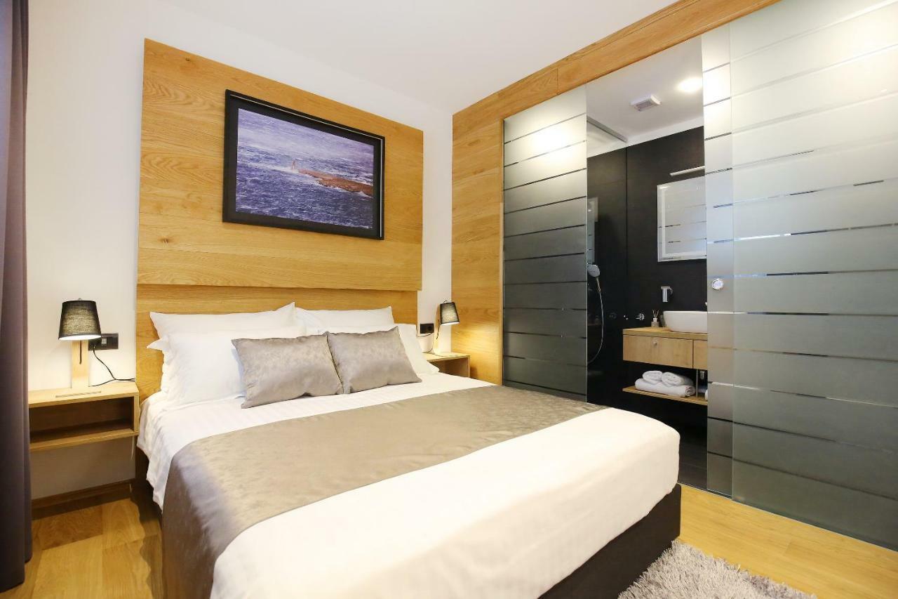Rooms Bura I Jugo Zadar Luaran gambar
