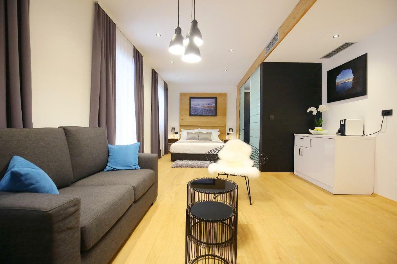 Rooms Bura I Jugo Zadar Luaran gambar