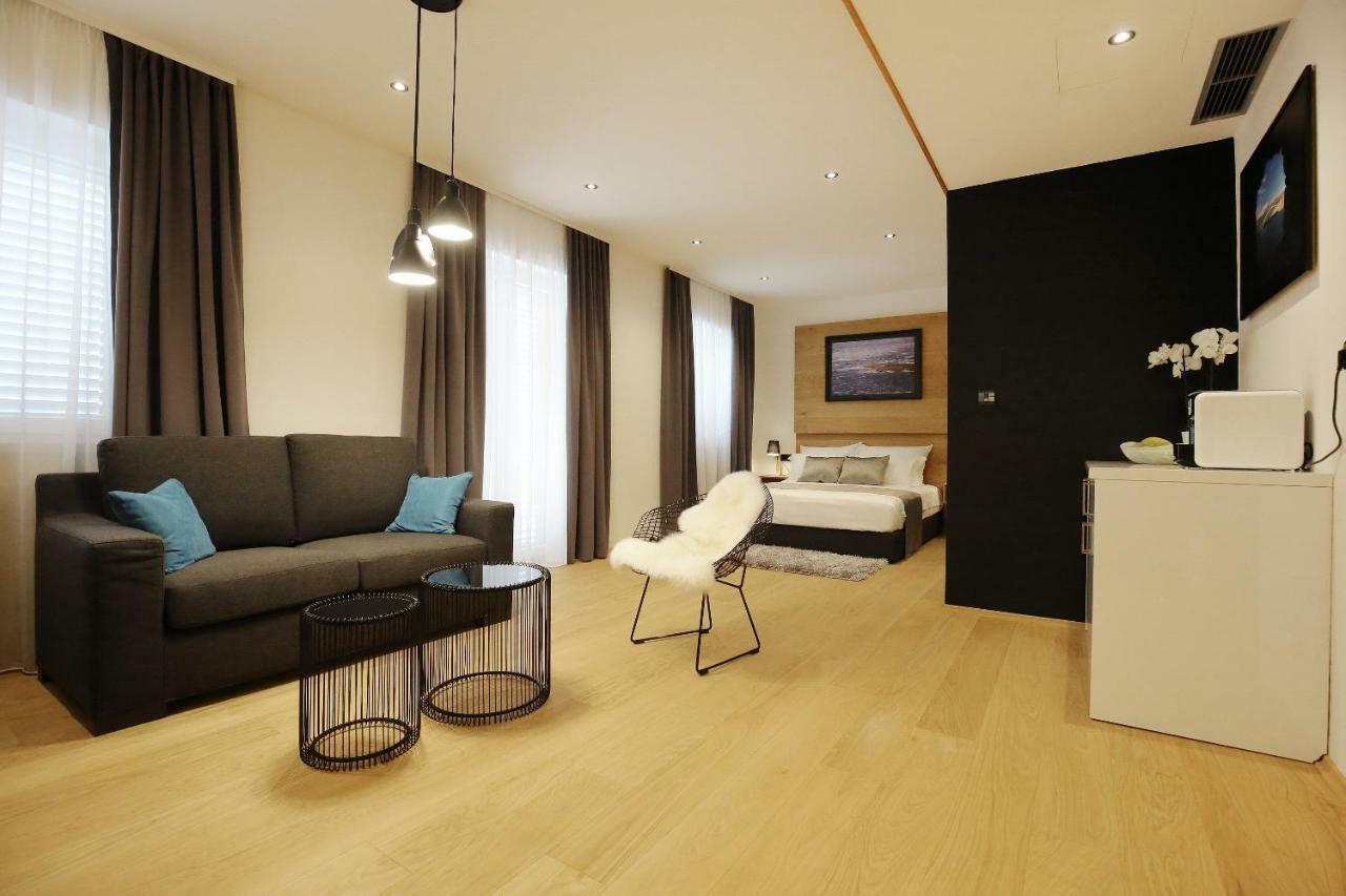 Rooms Bura I Jugo Zadar Luaran gambar