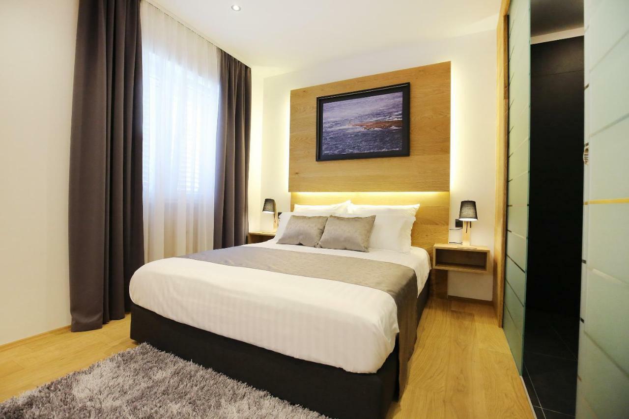 Rooms Bura I Jugo Zadar Luaran gambar