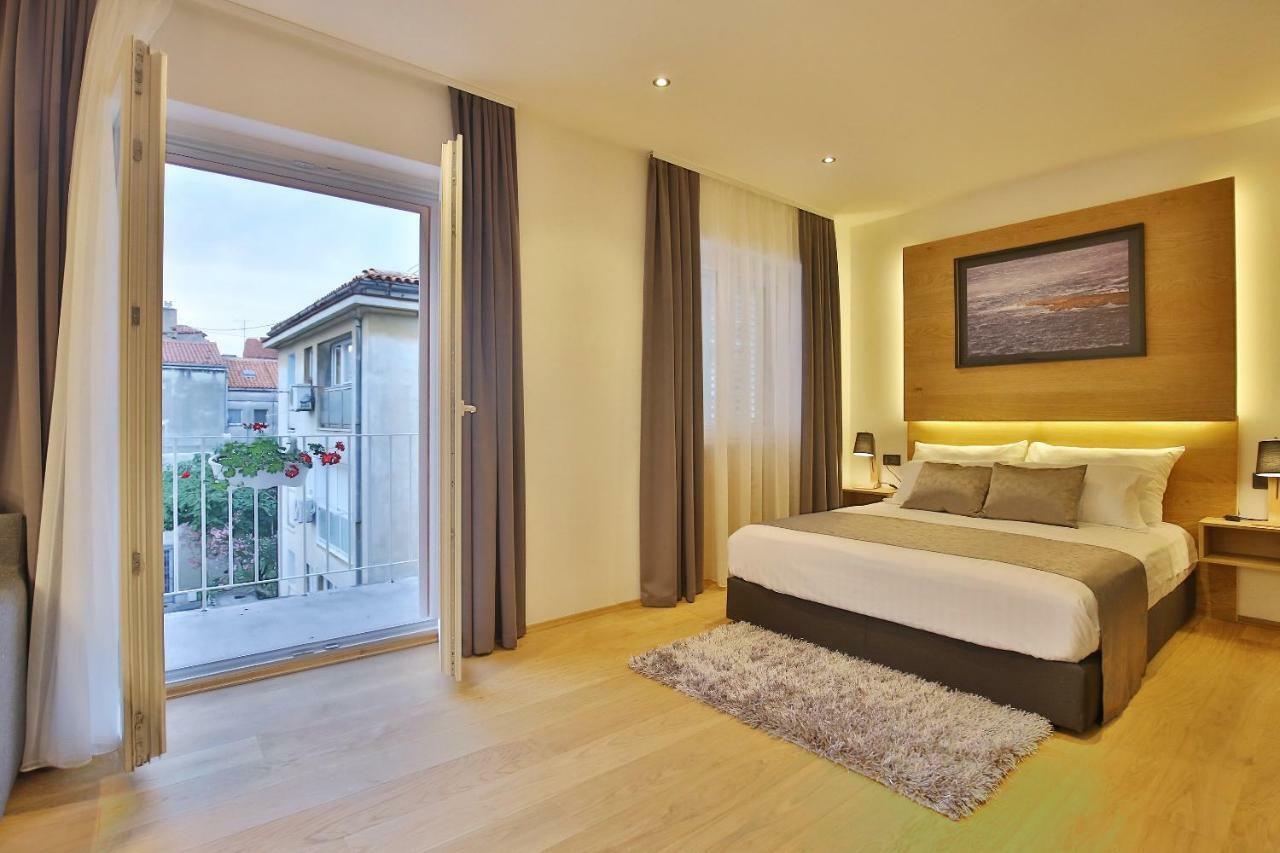 Rooms Bura I Jugo Zadar Luaran gambar
