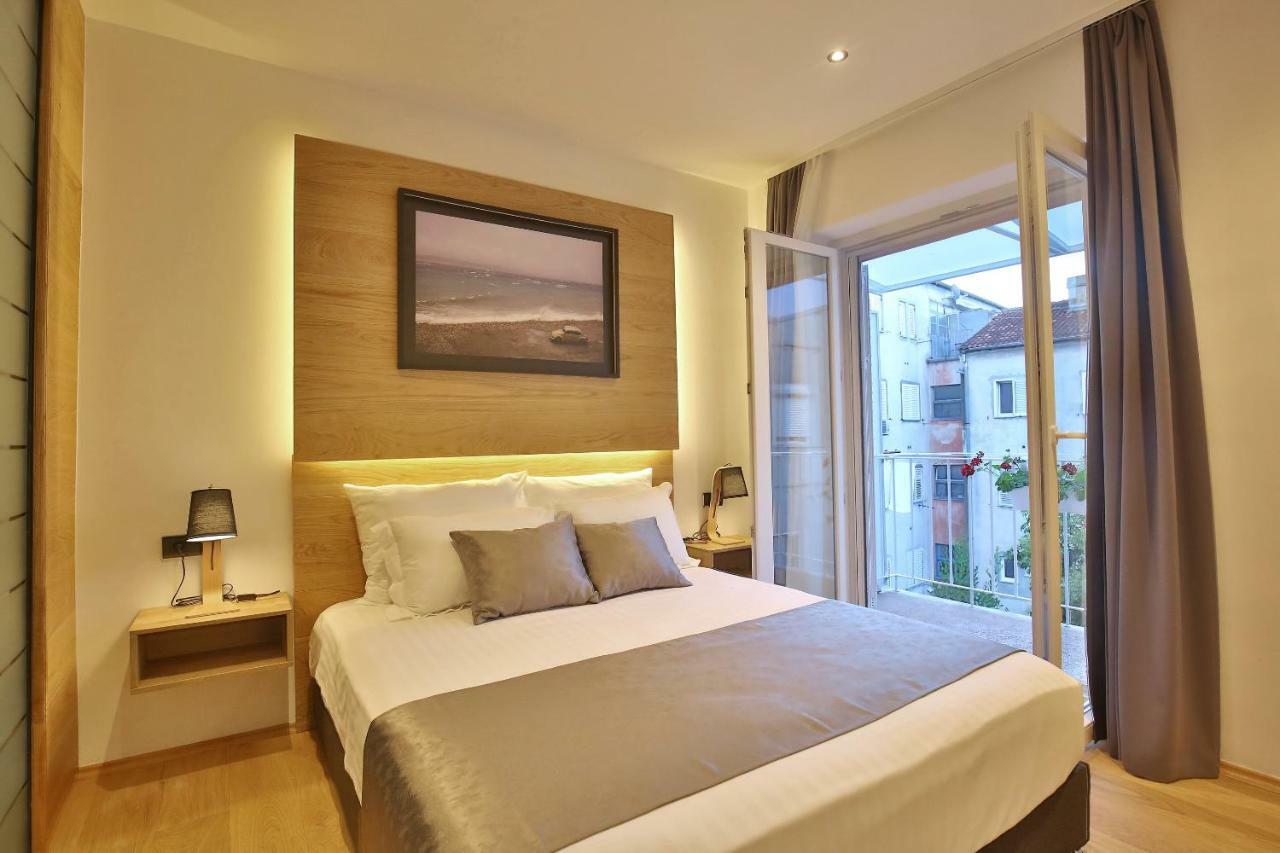Rooms Bura I Jugo Zadar Luaran gambar